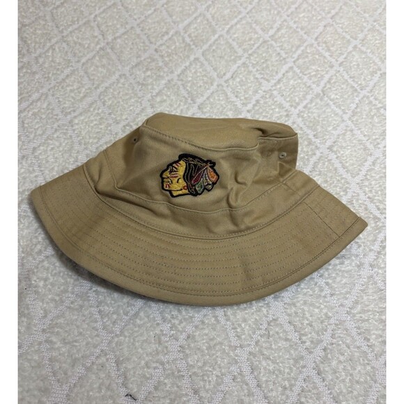 Mitchell & Ness Flex-fit Chicago Blackhawks Embroidered Tan Bucket Hat Size  S/M - Picture 1 of 10